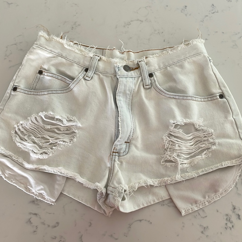 Levi High-Waisted Shorts